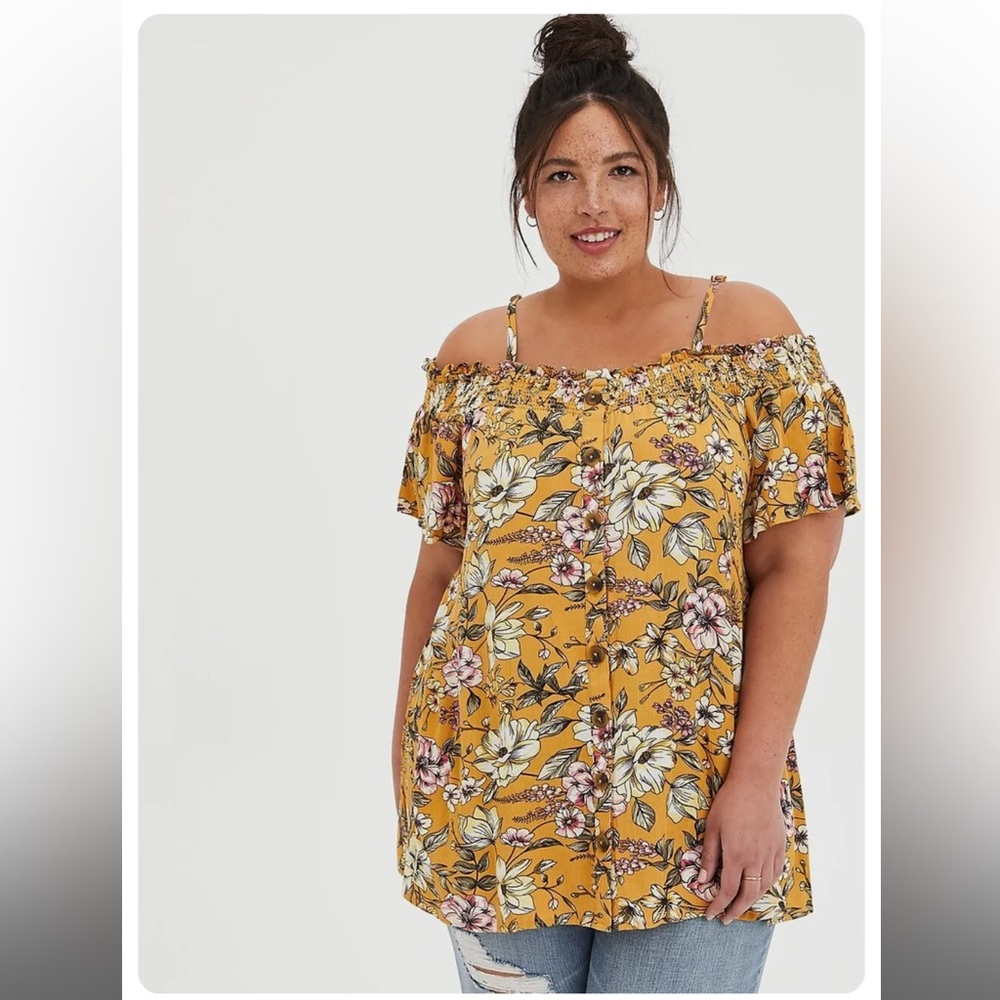 TORRID SIZE 2 2X 18-20 YELLOW FLORAL GAUZE SMOCKED COLD SHOULDER BLOUSE TOP